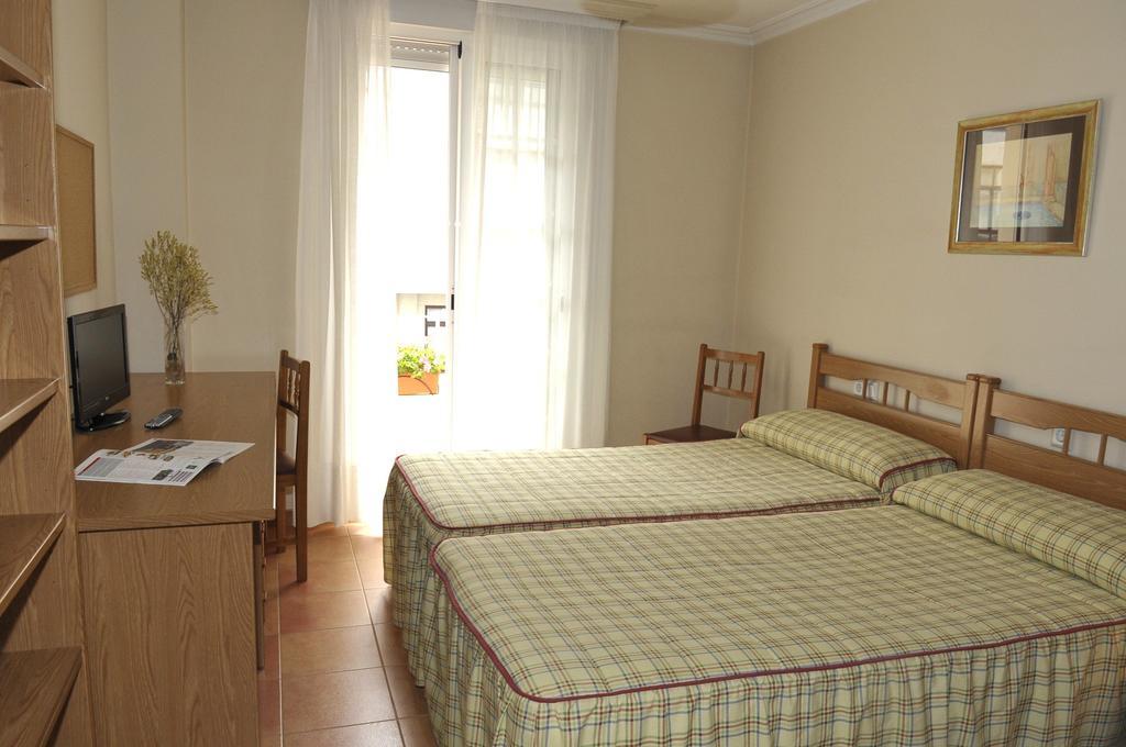 Hotel Pr Nimo à Saint-Jacques-de-Compostelle Extérieur photo